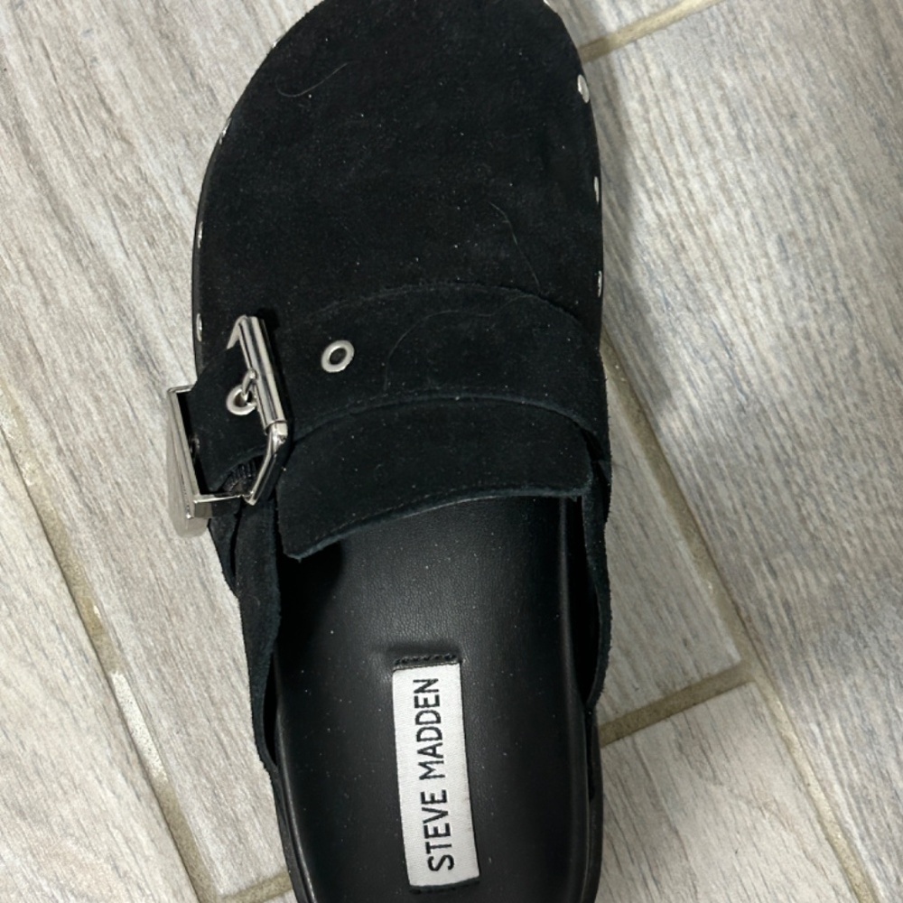 LIKE NEW! Women's Steve Madden Cherrie Black Suede Clog - 6.5 - Picture 7 of 11